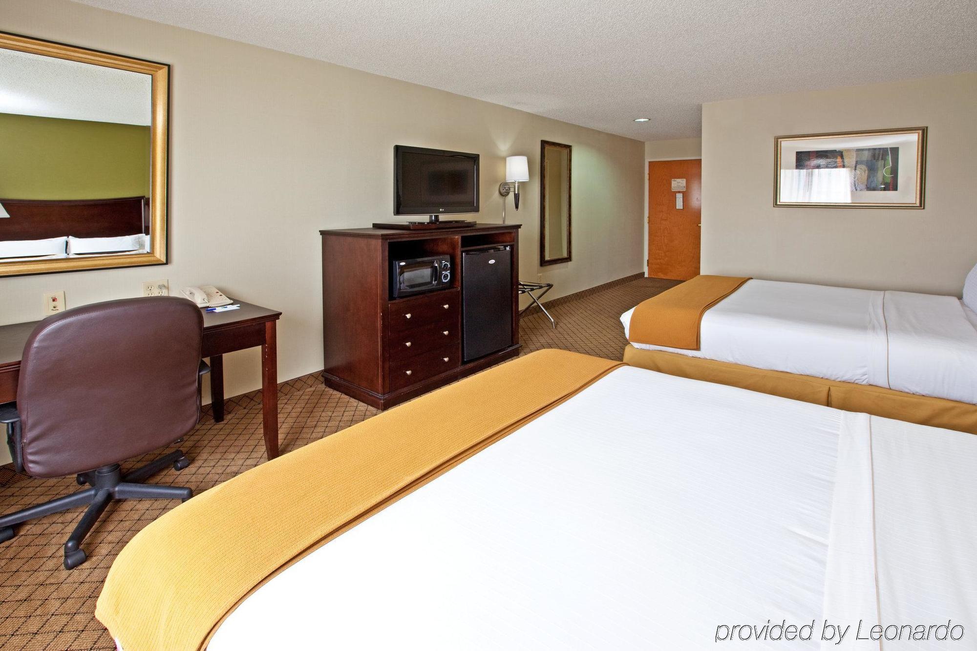 Holiday Inn Express & Suites Harrison By Ihg Quarto foto