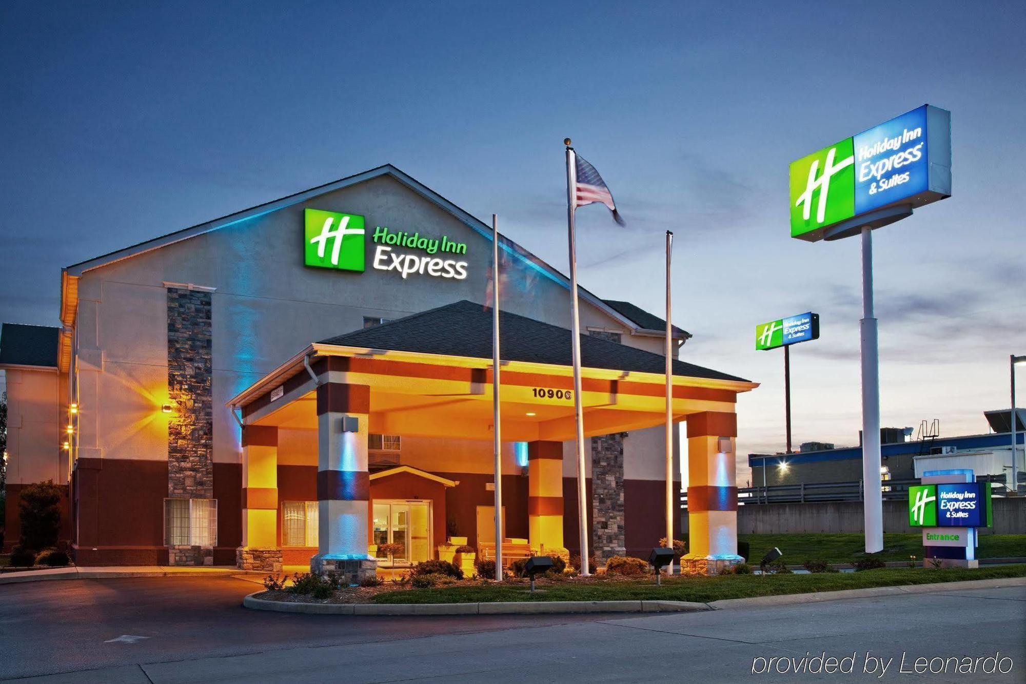 Holiday Inn Express & Suites Harrison By Ihg Exterior foto